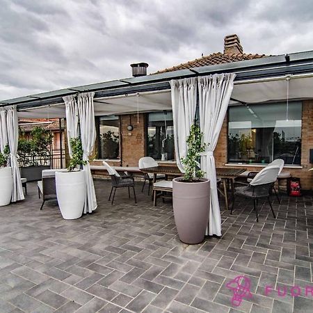 Vivi Parma Dall Alto Apartman Kültér fotó